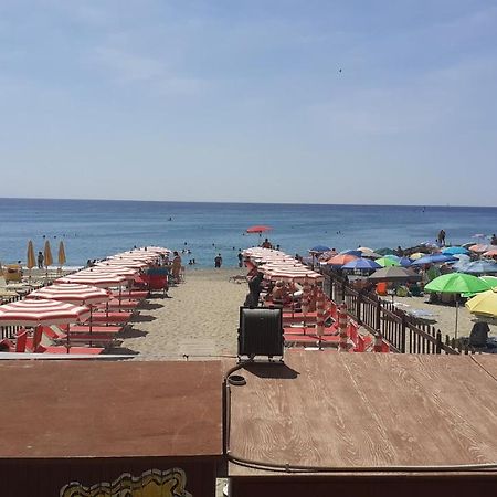 La Casa Di Pepe Διαμέρισμα Pietra Ligure Εξωτερικό φωτογραφία